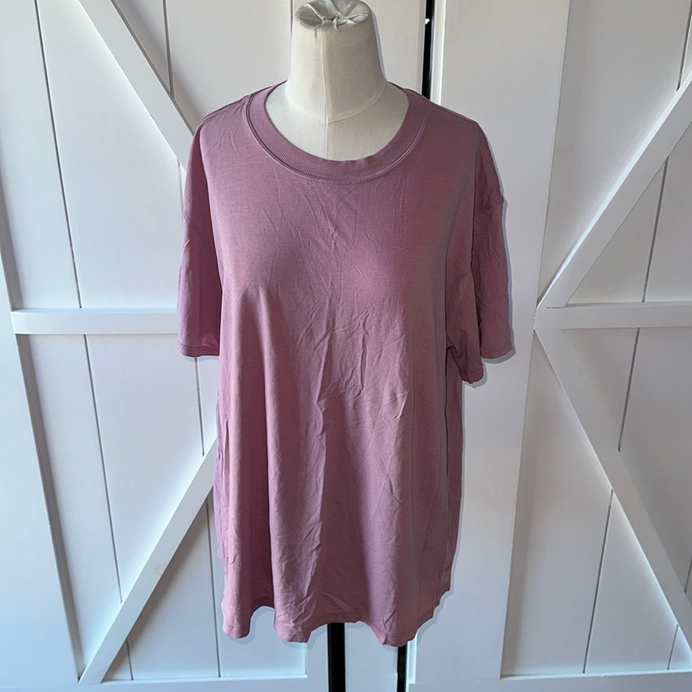 Lululemon Women's Pink Short Sleeve Top